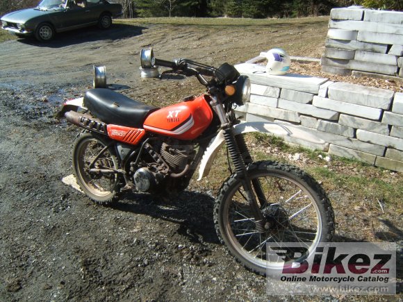 1982 Yamaha XT 250 photo